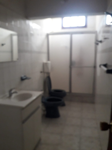 Venta Casa + Monoambiente En Rocha