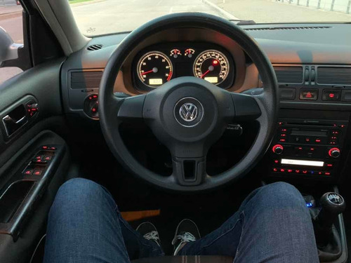 Volkswagen Bora 2.0 Trendline 115cv 2012