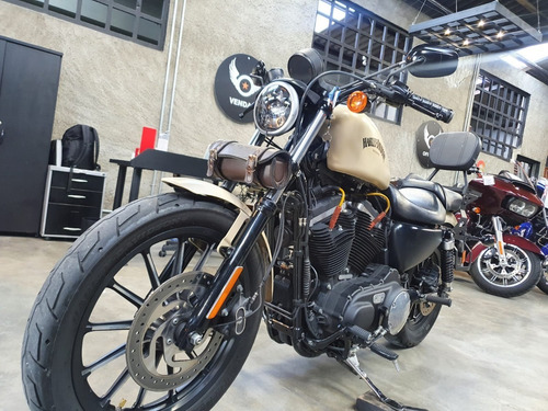 Imagem 4 de 9 de Harley Davidson Sportster Xl 883 Iron 2015 Bege