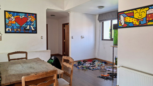 Casa Moderna Y Amplia 5d/4b Con Quincho En Arriendo