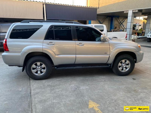 Toyota 4runner Sr5-automática