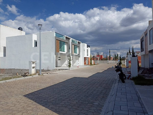 Venta De Terreno Residencial La Vid Zona Periférico, Cuautlancingo Puebla
