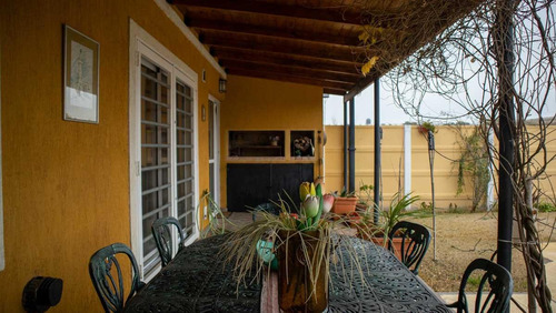 Imagen 18 de 20 de Hermosa Casa Con Pileta A La Venta En Lobos
