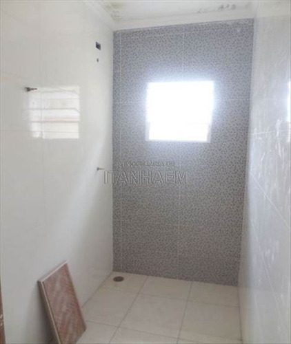 Imagem 2 de 14 de Casa - Venda - Santa Terezinha - Itanhaem - Ita2871