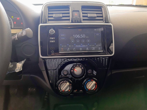 Imagen 8 de 13 de Nissan March 1.6 Advance T/m