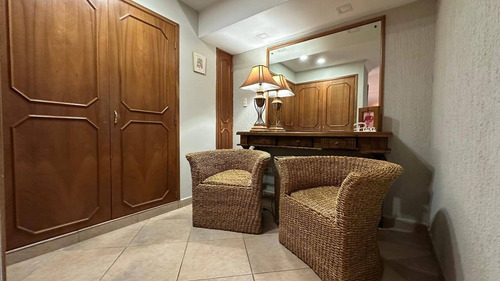 Se Vende Hermoso Apartamento En: 4av El Parral 284059