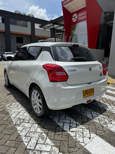 Suzuki Swift Hibrido