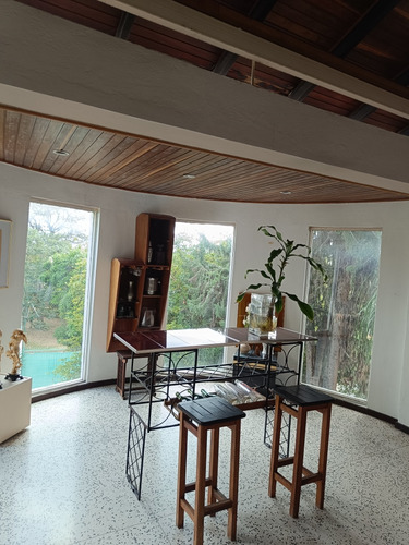 Altamira Venta Casa 700 M2 De Construccion Terreno 940 M2 Aproximadamente Exelente Arquitectura Es Par Remodelar