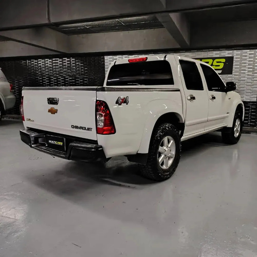 Chevrolet Lux-dmax