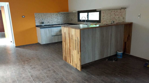 Imagen 4 de 9 de Villa Retiro / C. Tirolesa - Colonia Norte - Casa 3 Dorms En Barrio Cerrado En Venta