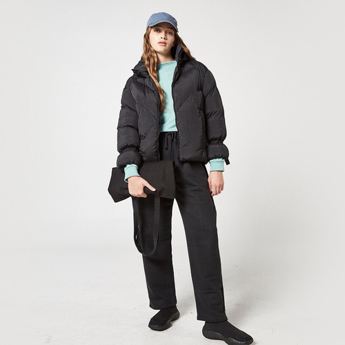 Imagen 4 de 9 de Campera Puffer Stellar Black