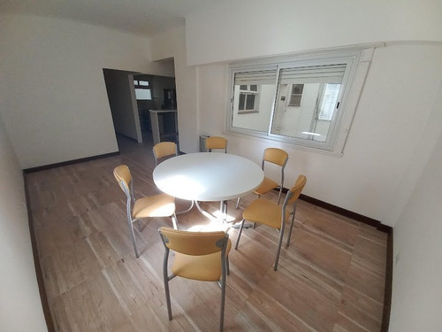 Imagen 5 de 30 de Dos Ambientes Reciclado