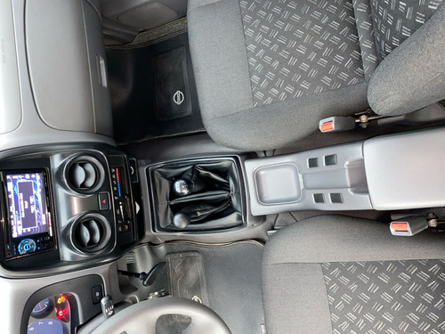 Nissan Frontier 2.4l 4x4