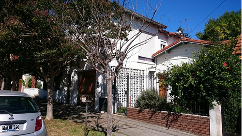 Casa En Venta En El Palomar