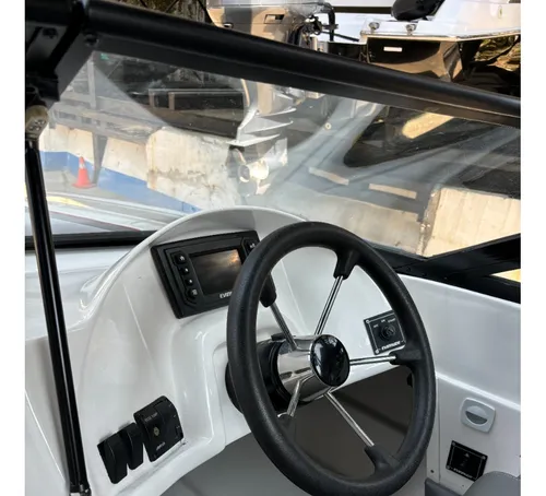 Bote Formula 2000