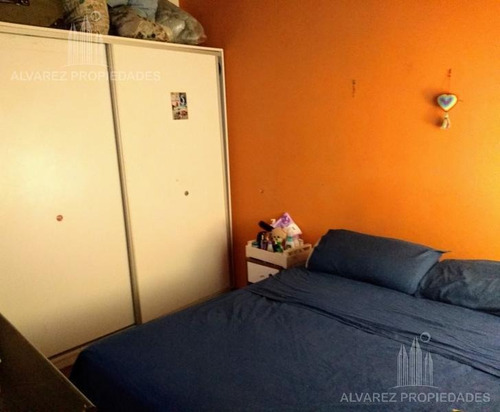 Imagen 6 de 7 de Dúplex 3 Ambientes Venta Castelar Norte