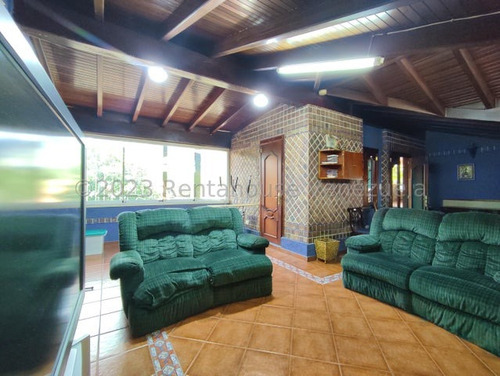 Ecl Rent A House Vende Lujosa Casa En El Castaño Mcy 25-13586