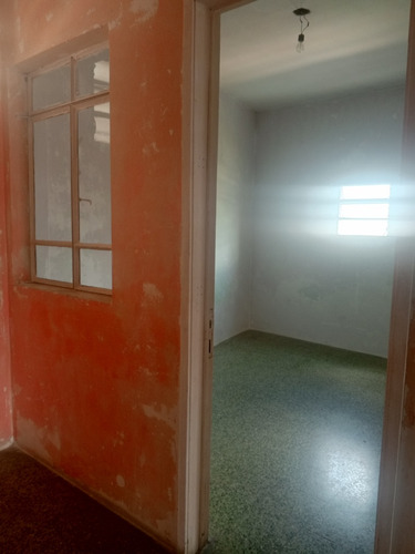 Apartamento En Alquiler Ubicado En Petare