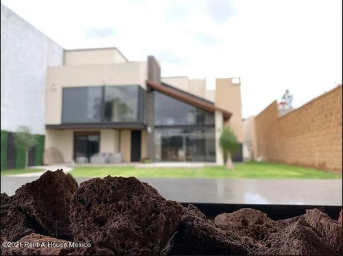 Imagen 4 de 5 de El Sauz Tequisquiapan, Venta. Terreno Habitacional Con Áreas Comunes