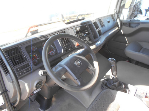 Imagem 9 de 15 de Volkswagen 31.390/31.330/26.280 2017 Guincho