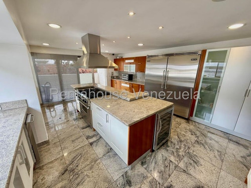 Casa En Venta En Colinas Del Tamanaco Jrz