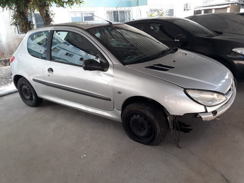(18) Sucata Peugeot 206 2001 1.0 16v (retirada Peças)