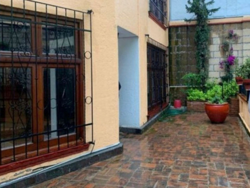 Casa En Venta En Remate Bancario En Santa Catarina, Coyoacán