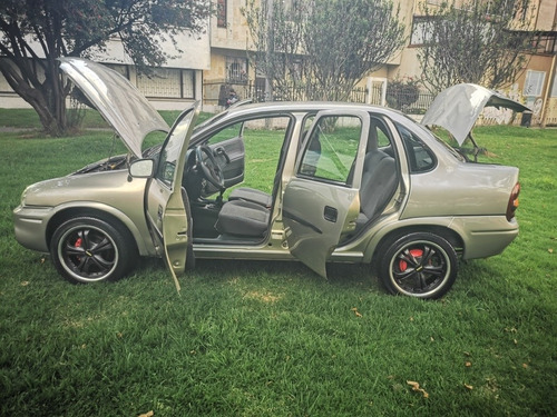 Chevrolet Corsa 2004 1.4 Wind Gl