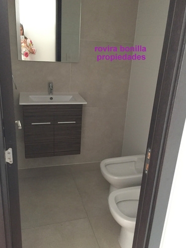 Imagen 5 de 8 de Venta Monoambiente Con Renta. 26 De Marzo Y Buxareo.