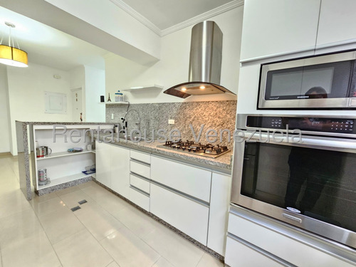 Apartamento En Venta Urb La Soledad Maracay 25-12181 Apd
