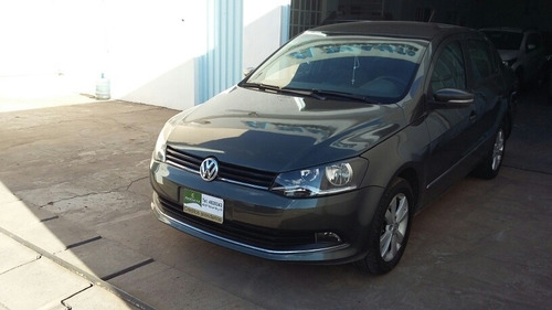 Volkswagen Voyage 1.6 Highline 101cv 2014