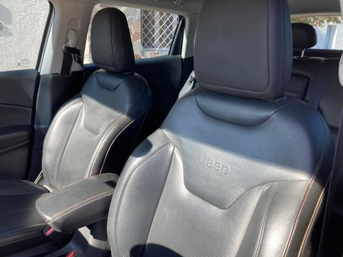 Imagen 9 de 15 de Jeep Compass 2.4 A/t6 Longitude 4x2 Año 2019