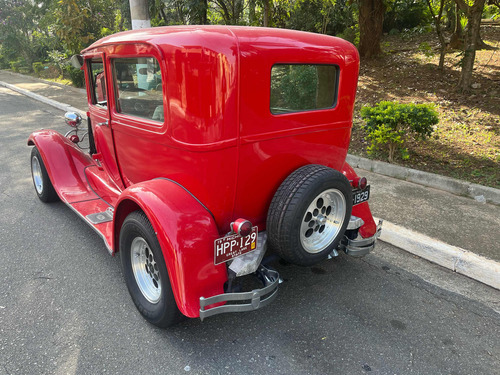 Ford 1929 Hot Rod V8 302 Aut.