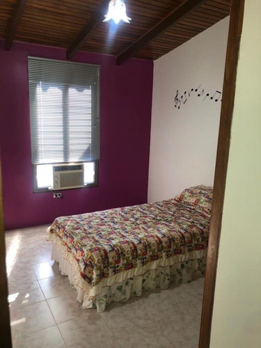 Imagen 2 de 10 de Quinta Campo Alegre Guatire