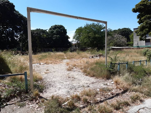 Imagen 2 de 9 de Mh Terreno En Alquiler Trigal Centro