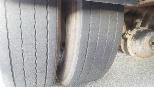 Volkswagen 13.180 / 18 180 / 13180 / 13-180 - Sider Lonado