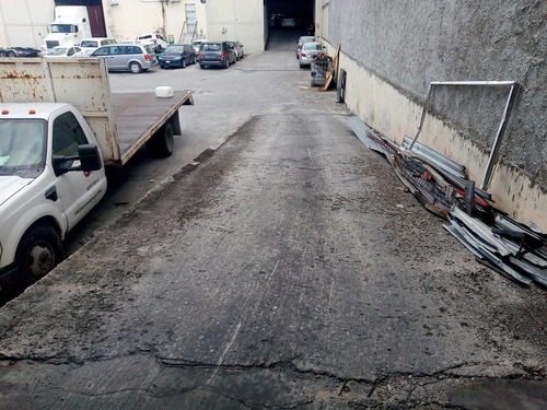 Imagen 10 de 13 de Bodegas En Renta Sobre Blvd. Luis Donaldo Colosio Con Anden