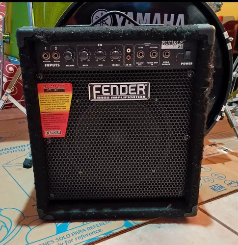 Amplificador Fender Rumble 25 Negro