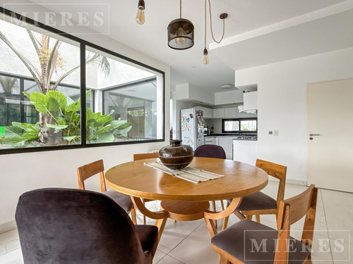 Casa En Venta En Santa Elena, Pilar Del Este