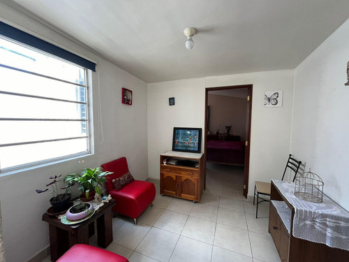 Venta De Casa En Privada En La Colonia Las Haciendas Metepec
