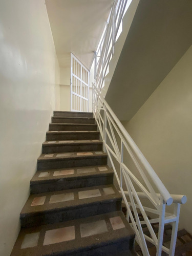 En Venta Local Comercial En El Centro Comercial Plaza Mayor Piso 2