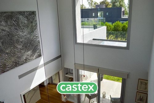 Imagen 14 de 30 de Moderna Casa En Venta En Terralagos