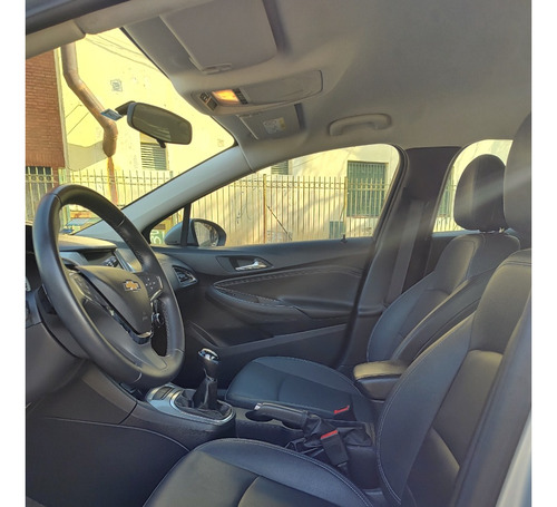 Chevrolet Cruze 5 1.4 LT Manual