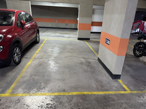 Estacionamiento En Venta En Providencia R. Lyon / E Yañez