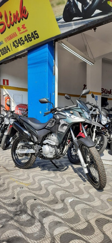 Imagem 3 de 8 de Xre 300 Adventure (2021). 04 Mil Km . Financiamento Ate 48x