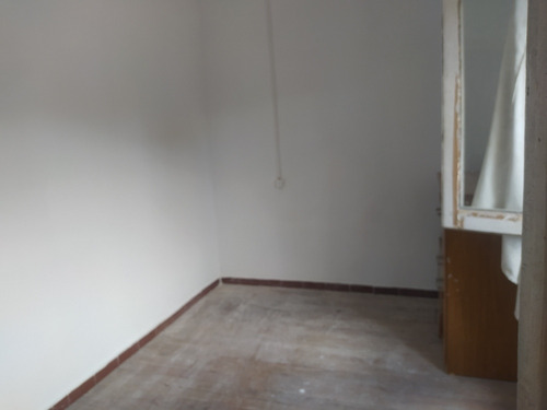 Dueña Vende Casa En Linda Zona De La Teja