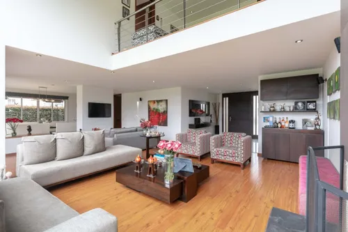 Casa En Venta En Guaymaral. Cod V6227