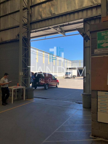 Imagen 7 de 16 de Alquiler Galpón Aaa En Predio Industrial Sobre Colectora Panamericana Con Oficinas