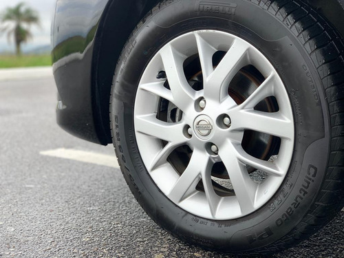 Imagem 15 de 15 de Nissan Versa Versa Sv 1.6 16v Flexstart 4p Aut.