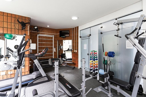 Imagem 21 de 28 de Apartamento De 1 Dormitorio Para Venda No Bairro De Moema !! - Ap03028 - 70842899